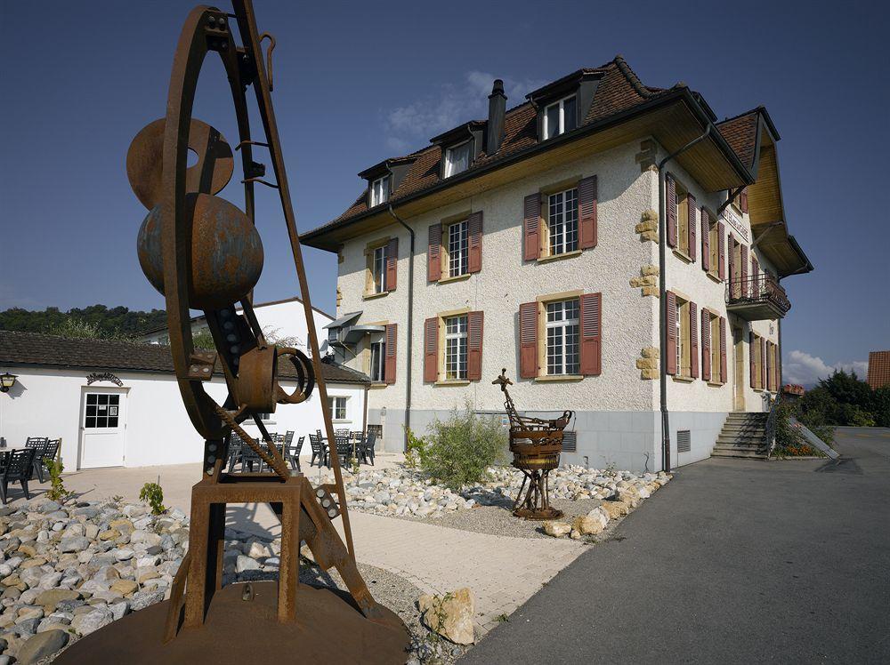 Hotel De La Gare Sugiez Exteriör bild